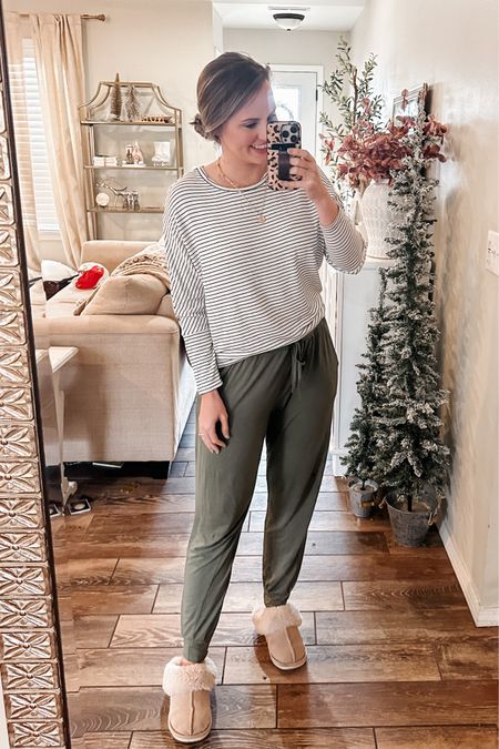 Amazon lounge clothes. The softest joggers & striped shirt! Perfect everyday mom style to lounge around  in! The amazon slippers are so 👌🏼 too! 

Comfy casual. Pajamas. Lounge pants. Striped long sleeve top. Layering tee. 