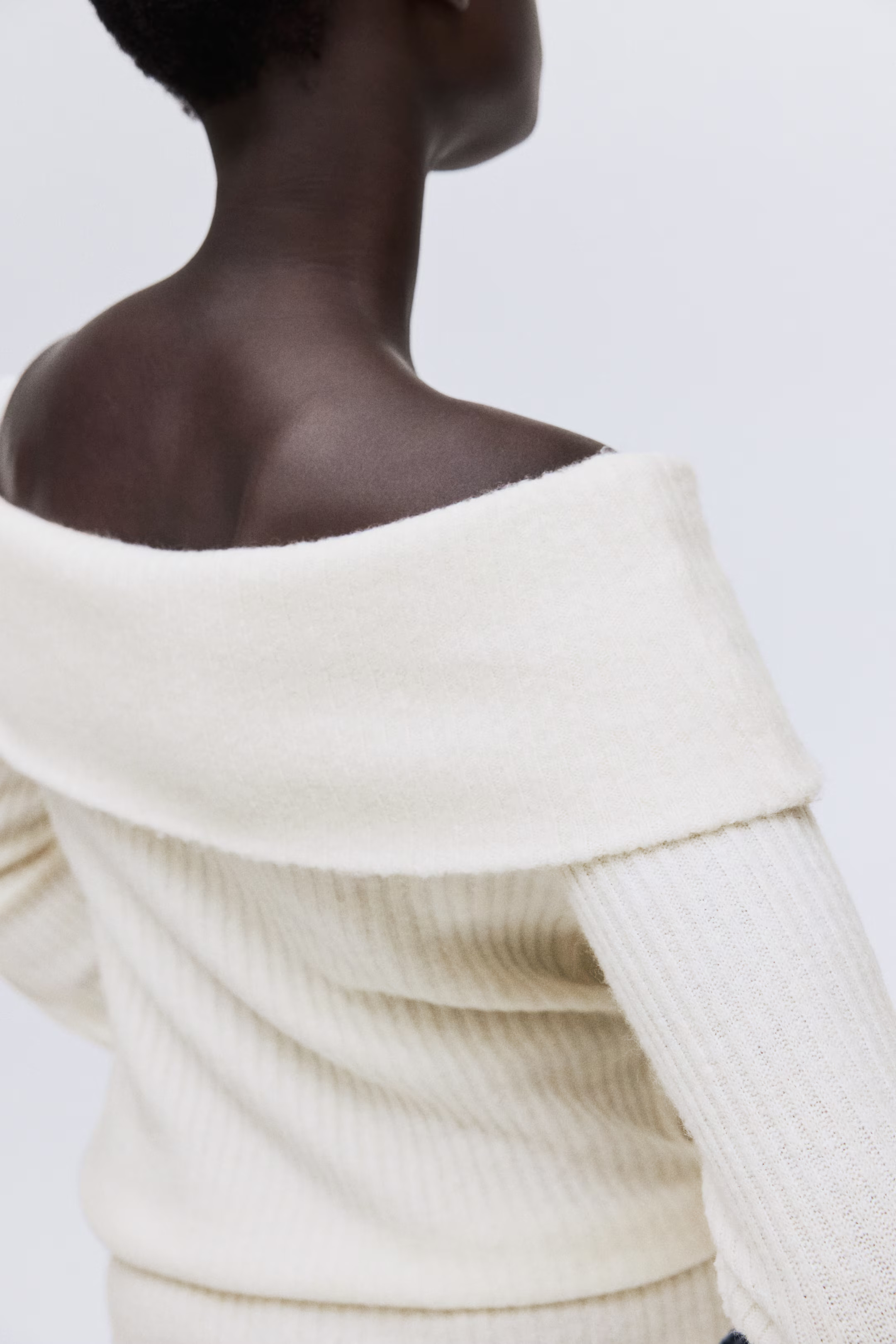 Rib-Knit Off-the-Shoulder Top | H&M (US + CA)