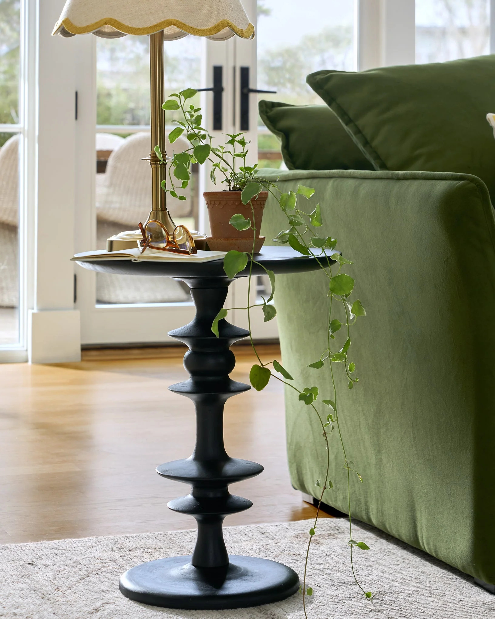 Enzo Turned Wood Side Table | Magnolia