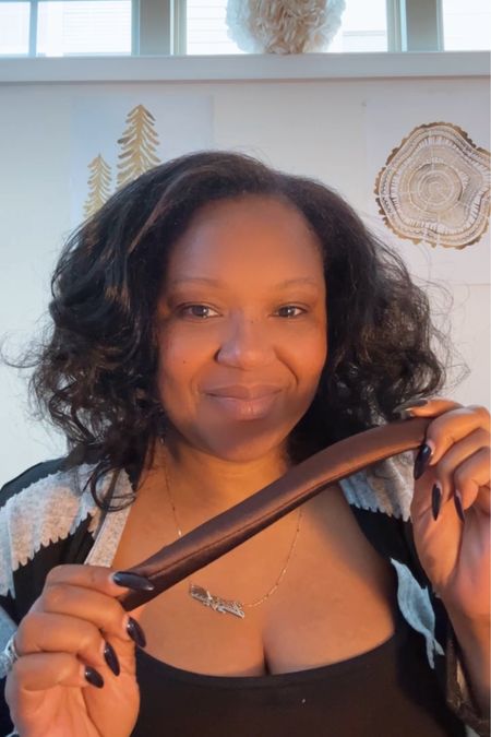 Less frizz, more fabulous. #curlyhairgoals These satin lined flexi rods create such beautiful curls and waves. The satin lining reduces frizz considerably. 
The other rods were so horrible to use. My hair would always get caught on the white ending. Or the white ending would pop off, exposing the metal of the rod. 
They are so easy to use. You can either put on overnight or put on in the morning, all it takes is a hour to create curls. I had no issues sleeping in them. I barely felt them at all. 

#LTKbeauty #LTKfindsunder50 #LTKover40