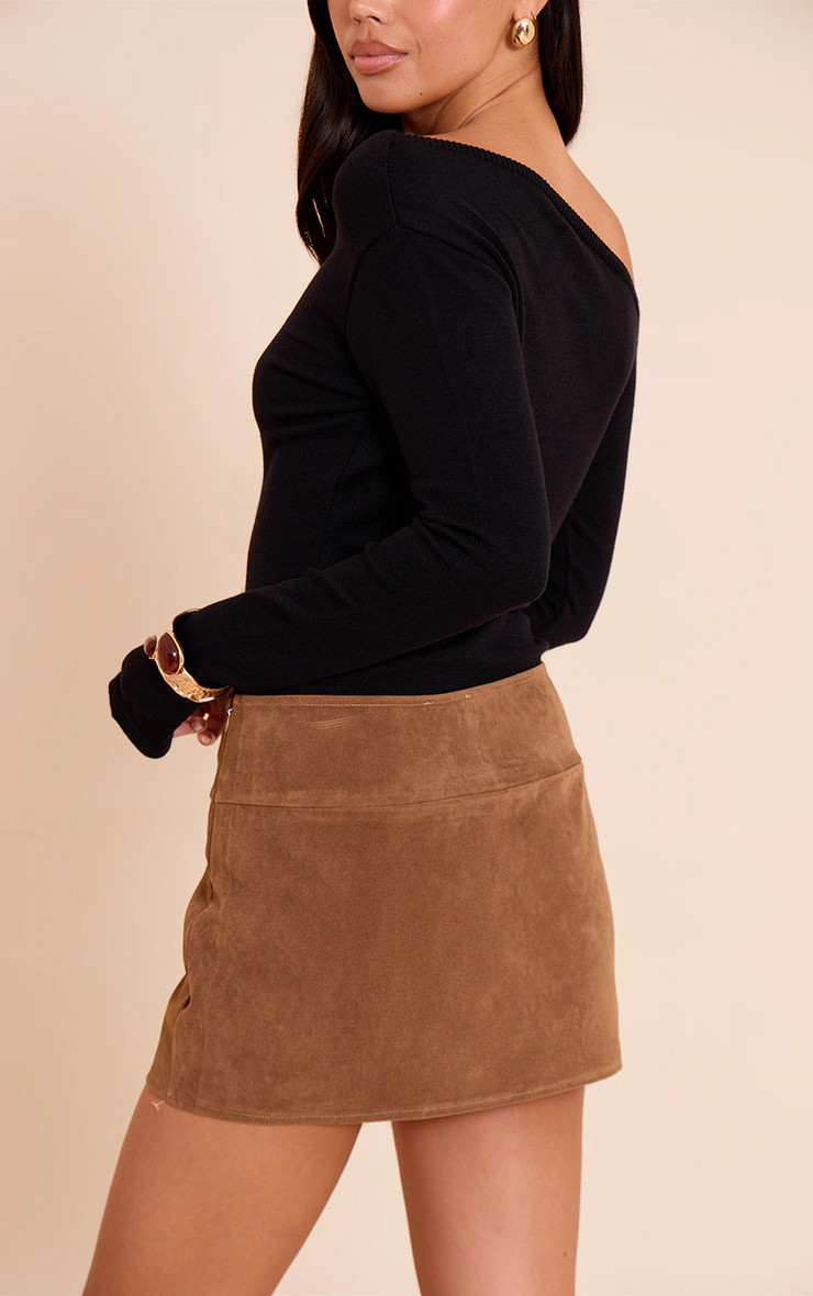 Wine Faux Suede Mini Skirt | Bottoms | PrettyLittleThing US