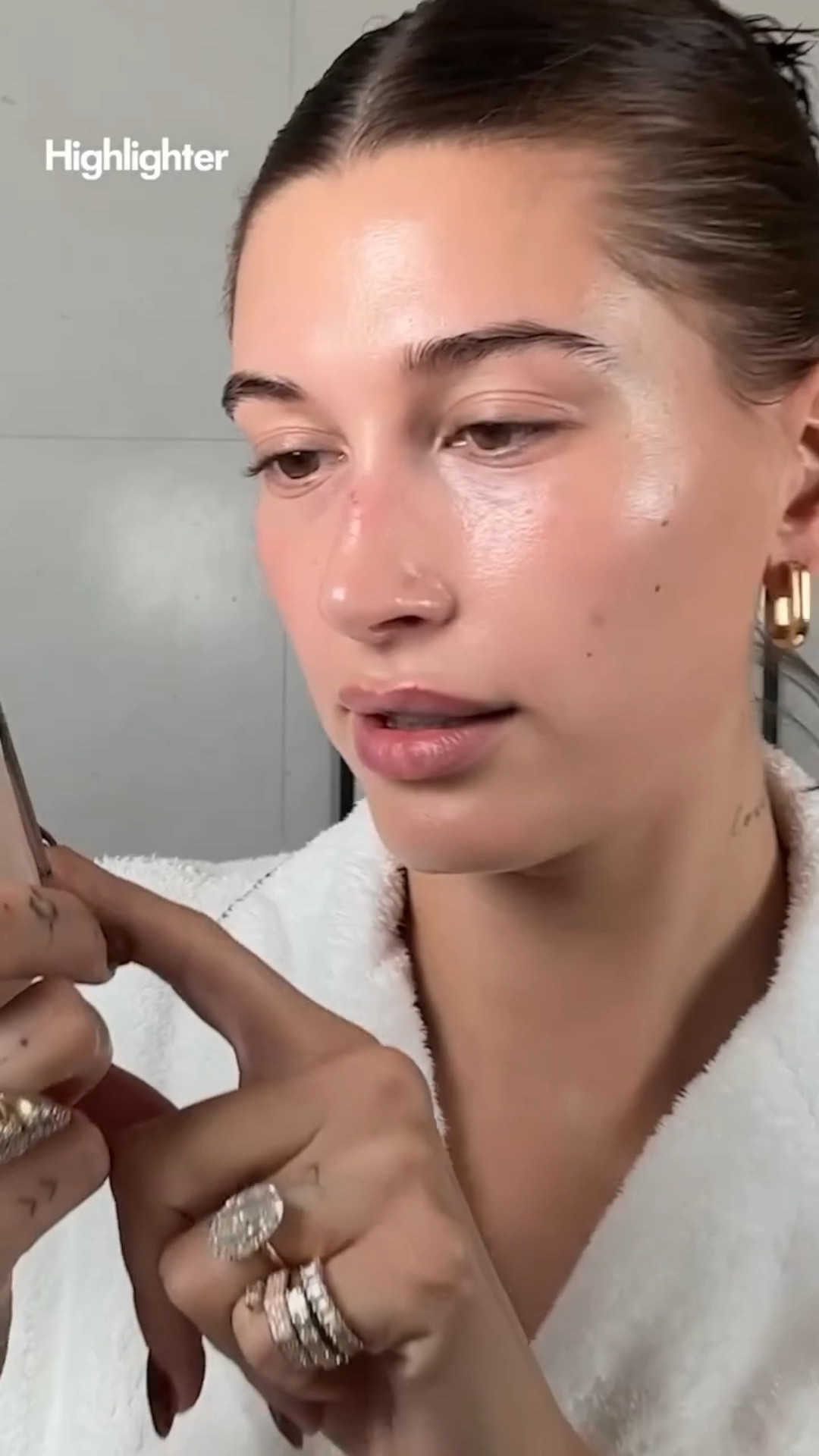 Hailey Bieber Glazing Milk Ceramide Facial Essence mixed with A water-light liquid face highlighter that illuminates skin with a delicate dewy finish and provides up to eight hours of wear.

#LTKGiftGuide #LTKBeauty