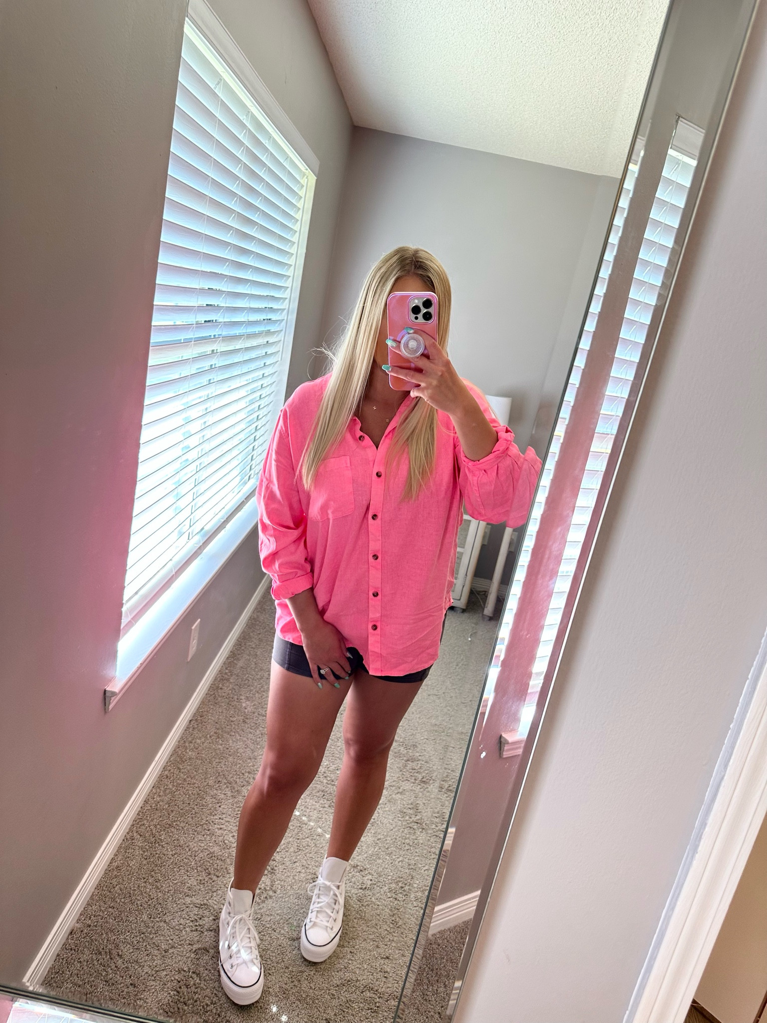 target finds + converse 🦋 size L 

#LTKunder100 #LTKFind #LTKstyletip