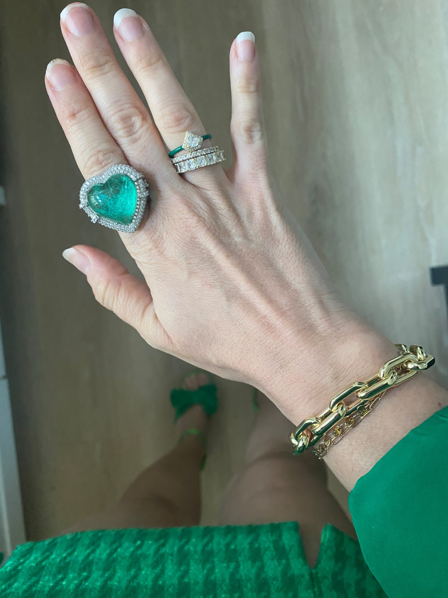 Use code ElizabethG for 10% off my Melinda Maria jewelry!

#LTKFindsUnder100 #LTKStyleTip