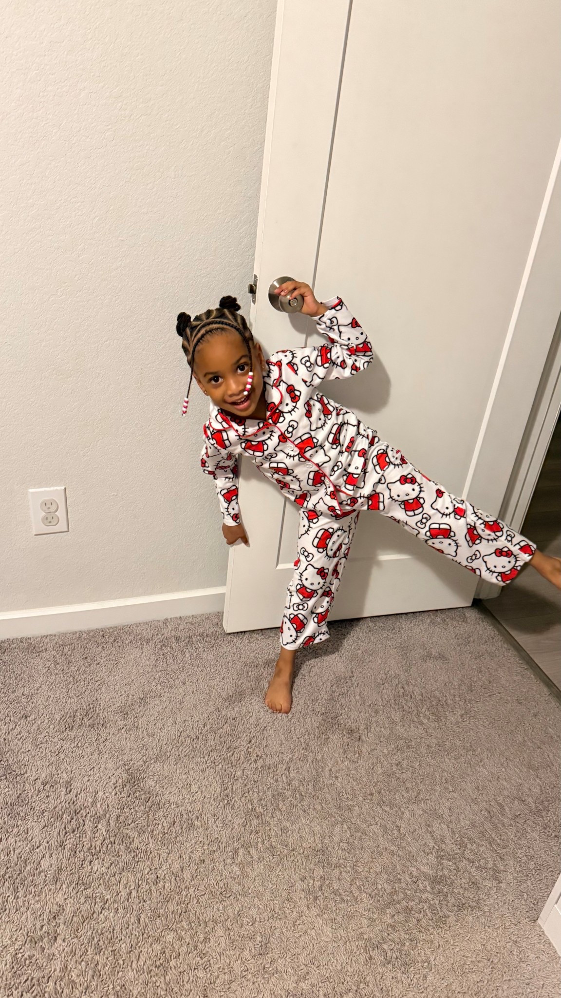 One of GiGi’s favorite pajama sets! She loves her some Hello Kitty❤️

#LTKKids #LTKStyleTip #LTKFamily