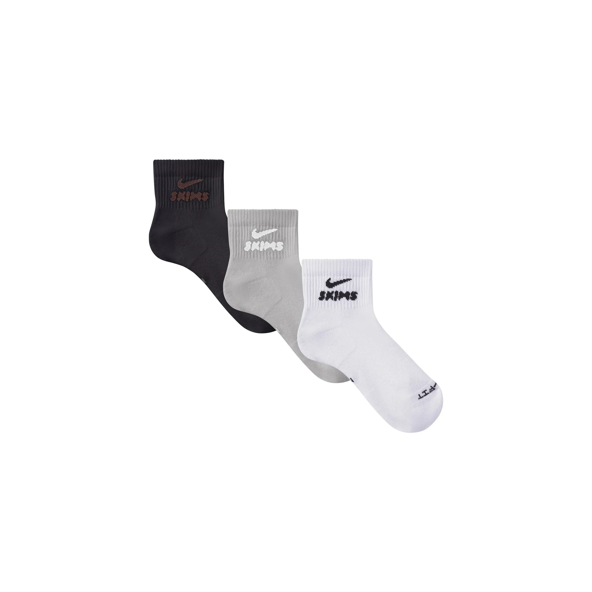 NikeSKIMS ACCESSORIES DRI-FIT QUARTER CREW SOCK 3-PACK | HEATHER GREY MULTI | SKIMS | SKIMS (US)