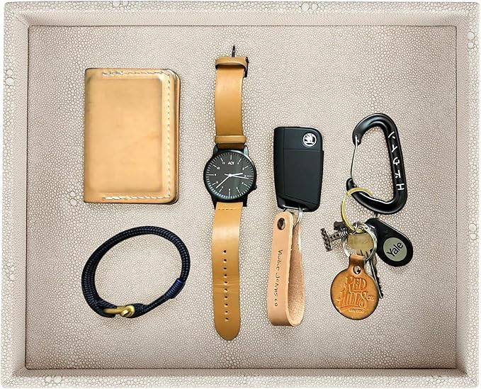 HofferRuffer Elegant Desktop Organizer, Vanity Tray, Bathroom Storage Tray Holder, Dresser Jewelr... | Amazon (US)