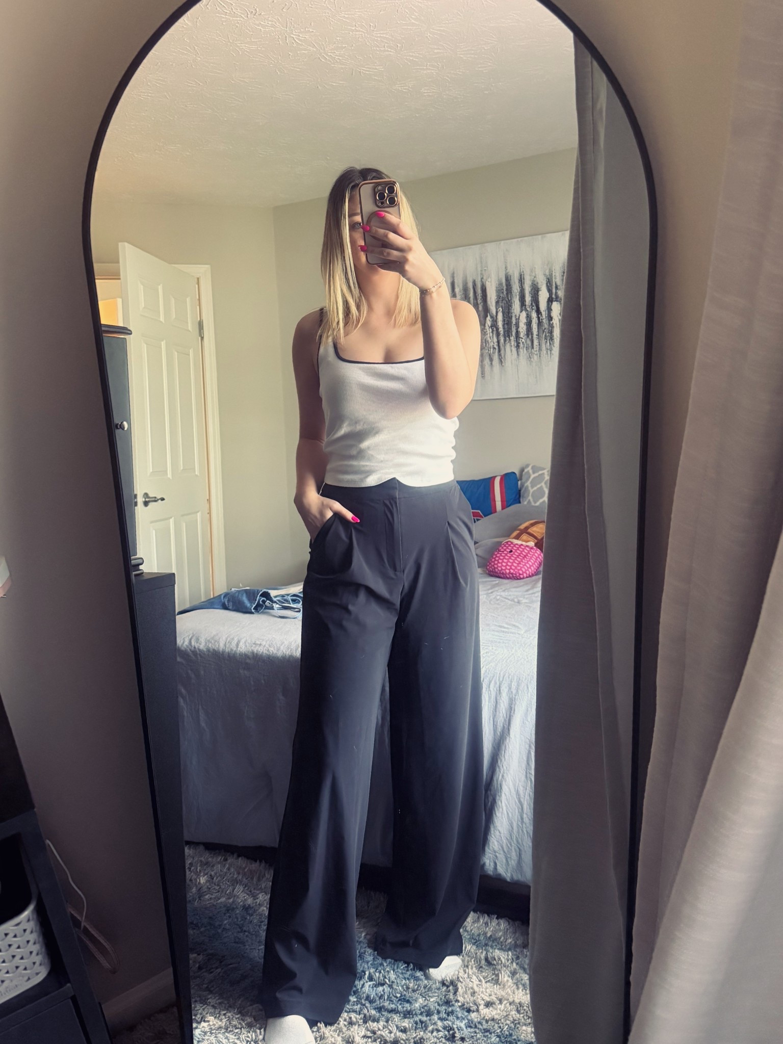 Love a comfy chic fit🫶✨ 

#LTKActive #LTKHome #LTKFindsUnder50