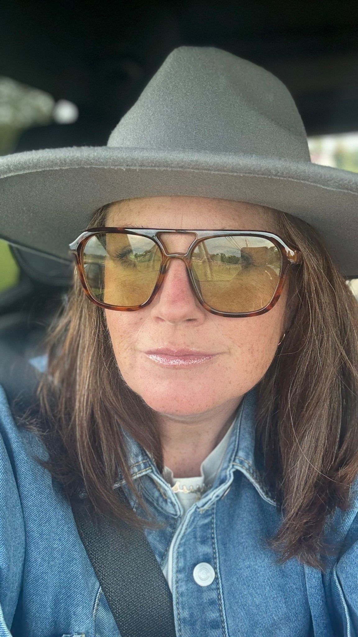 Best sunnies and perfect fall hat 

#LTKStyleTip #LTKFindsUnder50 #LTKSeasonal
