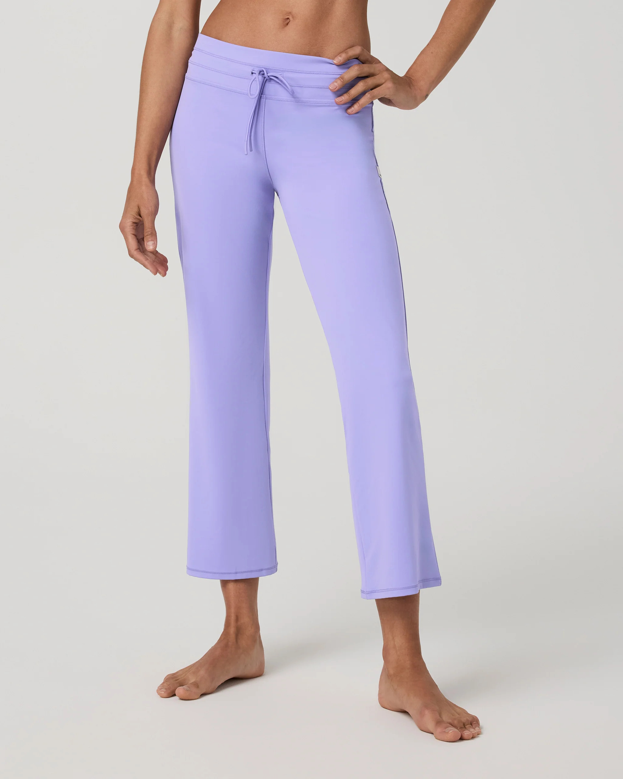 Daily Form Ankle Pant – Women's Hyacinth Mid-Rise Leggings – Leggings – Vuori | Vuori Clothing (US & Canada)