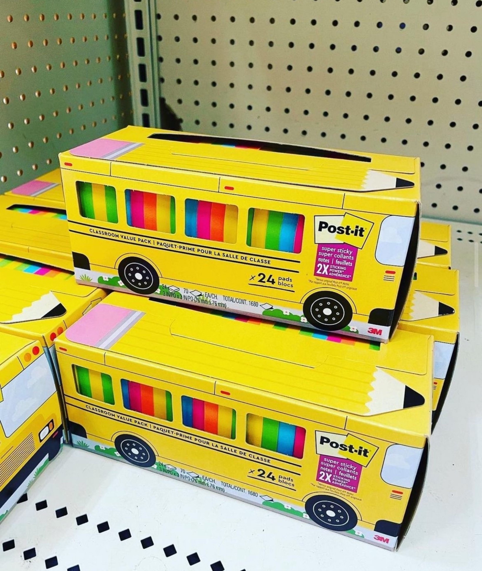 Teachers love post its in cute packaging 🥰 We always go through so many during the school year. This is packed with 24 post it pads. 

Teacher gift guide 
Teacher gift ideas 
Teacher gifts
Teacher Appreciation Day 
Teacher Appreciation Week 

#LTKGiftGuide #LTKFindsUnder50 #LTKSaleAlert