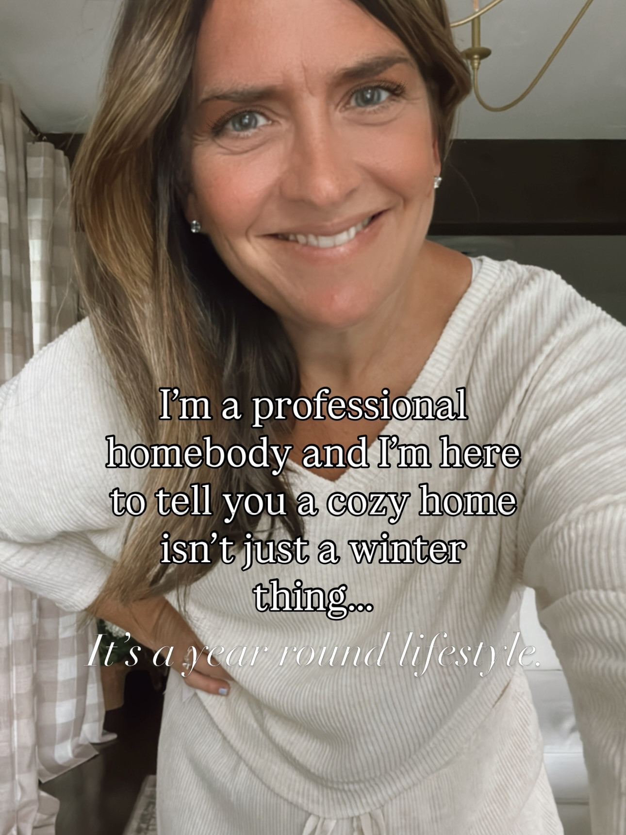 Somewhere along the way we started associating a cozy home with just one season. When people hear the word cozy, they usually picture winter. Snow outside. Blankets on the couch. Candles glowing while it gets dark at four in the afternoon.
And while winter certainly has its own kind of coziness, I’ve always known something different. A cozy home isn’t seasonal.
It’s not something you pack away when the weather gets warmer or the days get longer. Cozy is a feeling you create in your home. It’s the way a space welcomes you in at the end of the day. It’s the small details that make a house feel lived in, cared for, and comfortable. And that feeling doesn’t belong to just one time of year. As the seasons change, the way cozy looks in our homes can change too. Things become lighter, brighter, and more refreshed. But the heart of it stays the same. Because a cozy home was never about cold weather or heavy blankets. It’s about creating a space that feels warm, inviting, and personal in every season. And spring might just be one of my favorite times to lean into that feeling! After a long winter, there’s something special about refreshing your home and letting it feel light, bright, and alive again.
So take my professional homebody advice…cozy isn’t just for the winter months. It’s a year-round way of living in your home, including spring.

#homebodylife #cozyhome #springdecor