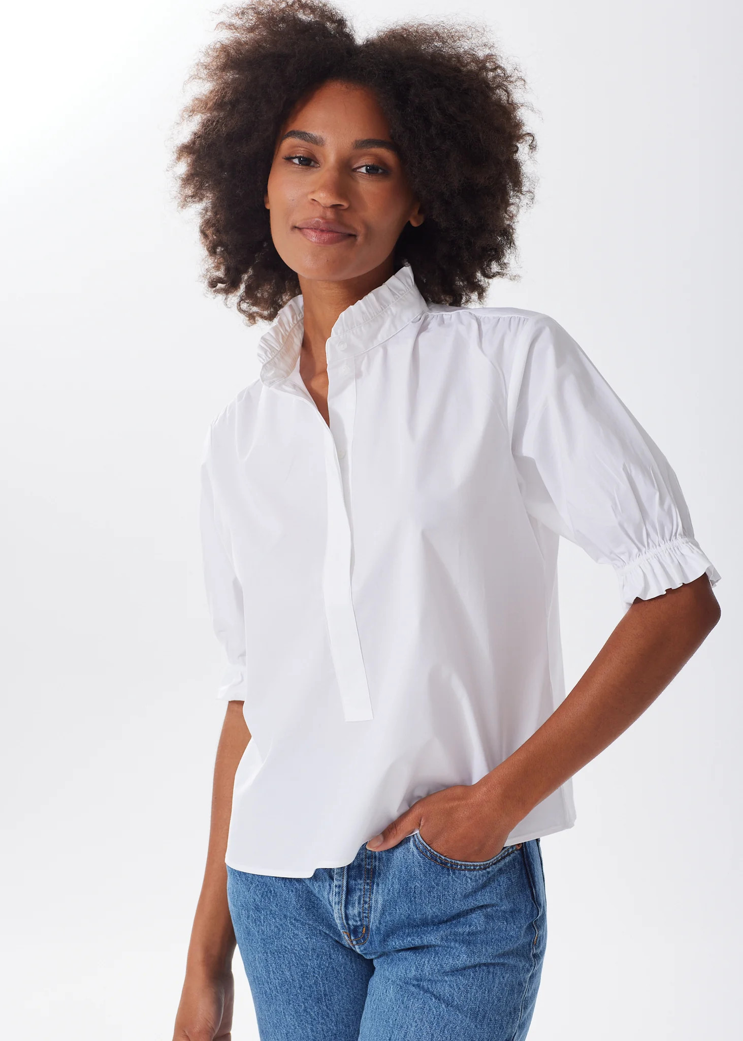 The Short Sleeve Ruffle Blouse | Alice Walk
