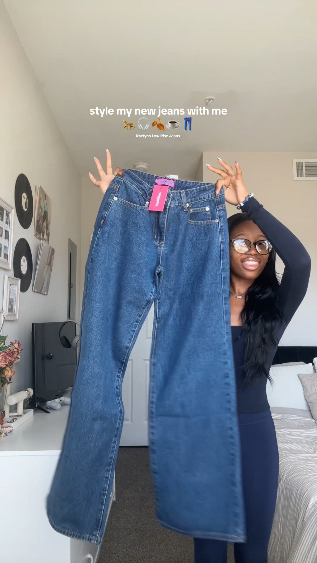 styling my new jeans ! 🍂👖

outfit 1:
Top: Garage 
Leggings: Fabletics

outfit 2: 
Top: AnotherChill
Jeans: Edikted
Shoes: Birkenstocks

#LTKSeasonal #LTKU #LTKStyleTip