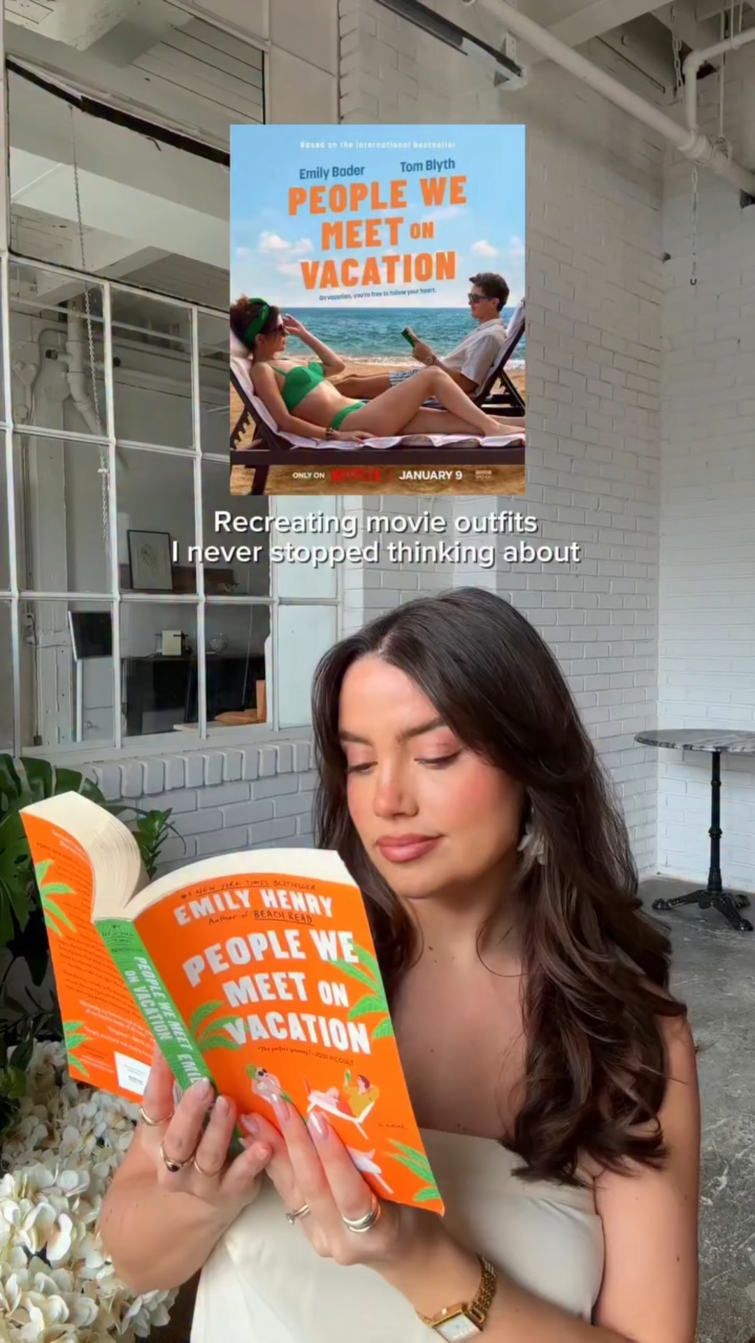 Exactly how I pictured my girl Poppy 🫶🏻🌴✈️ @emilyhenrywrites @emily_bader @netflix #outfits #romancebook #recreation #peoplewemeetonvacation