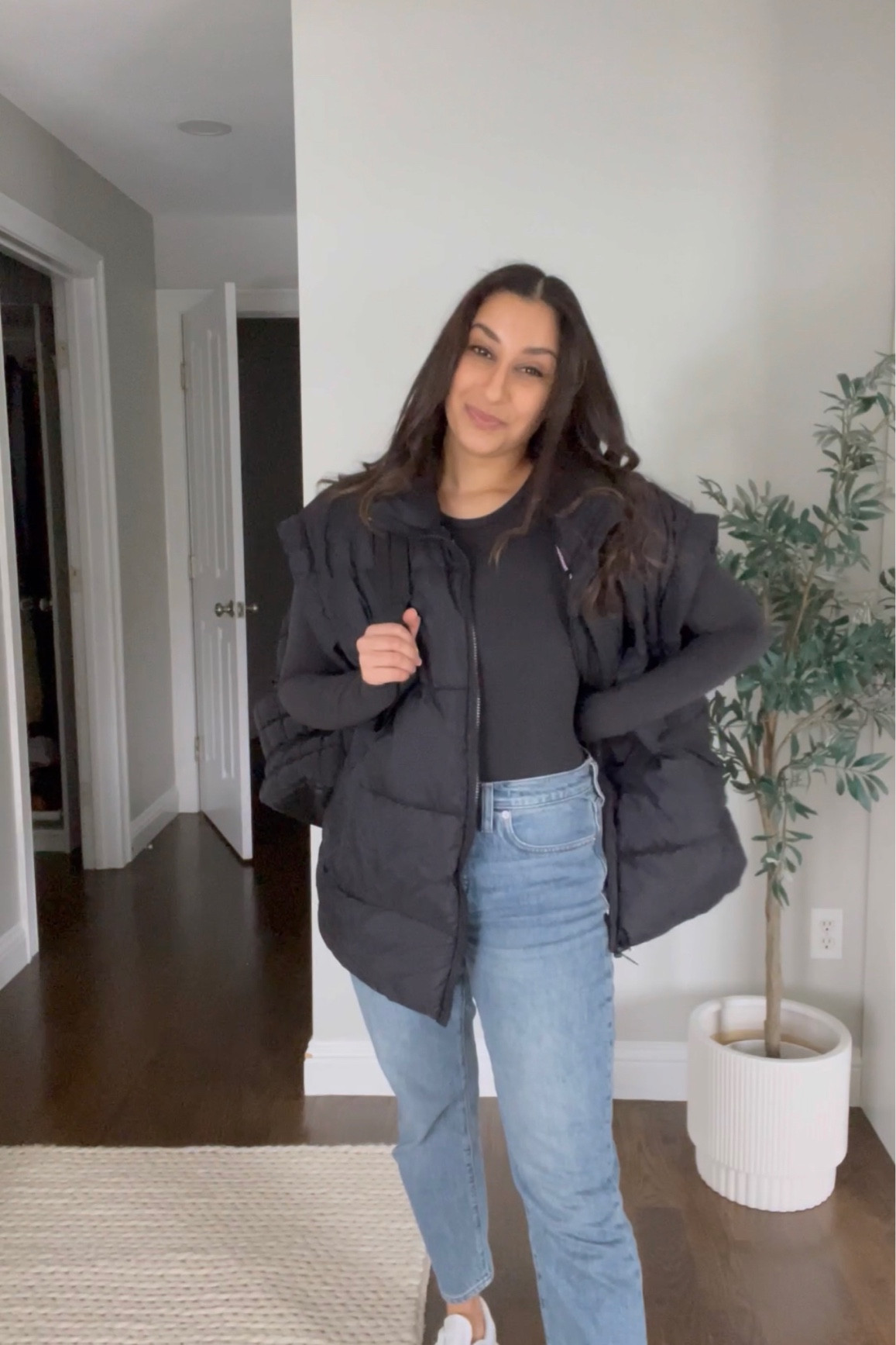 Free People Movement haul! 🖤 love this vest and this bag is going to be so great for Disney! ✨ 

#freepeople #disney #bodysuit #skims #athleisure #momstyle

#LTKFind #LTKfit #LTKstyletip