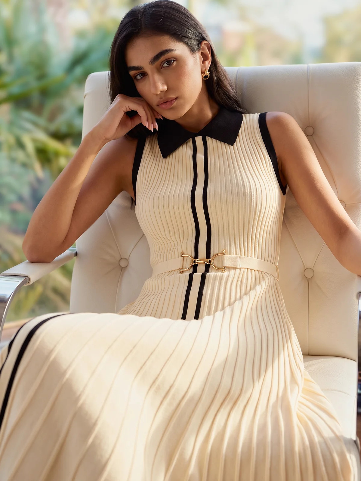 Elegant Contrast Collar Rib Knit Maxi Dress | Commense