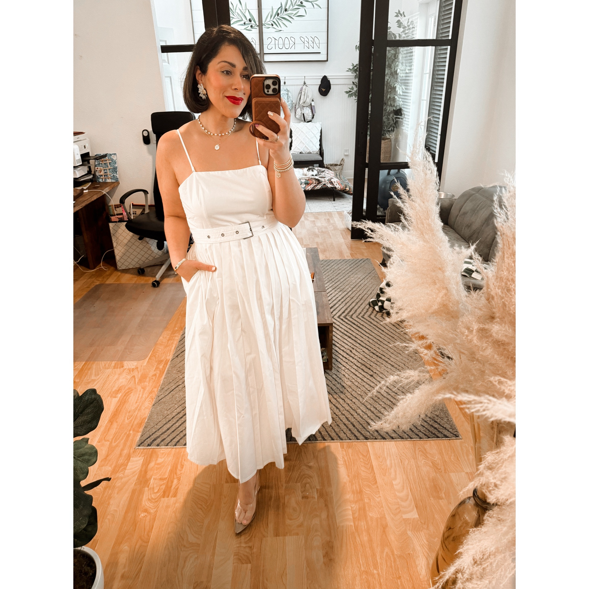 Size 14 dress. 

@target #target #size14 #spring #dress #midsize

#LTKMidsize #LTKPlusSize #LTKFindsUnder50