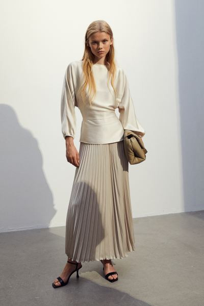 Crêped Satin Blouse | H&M (US + CA)