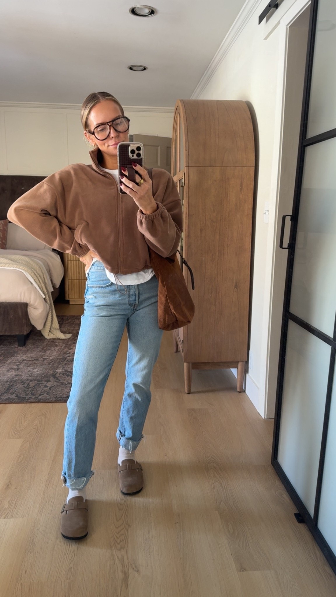 I put on jeans today to run some errands. I guess you can say things are getting pretty serious. 

Zip up: small
Jeans: 26
Tee: small 

Use code  Buwick10 for my phone case 