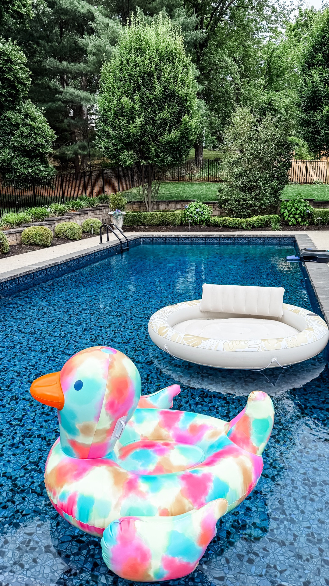Pool floats, pool toys

#LTKSaleAlert #LTKHome