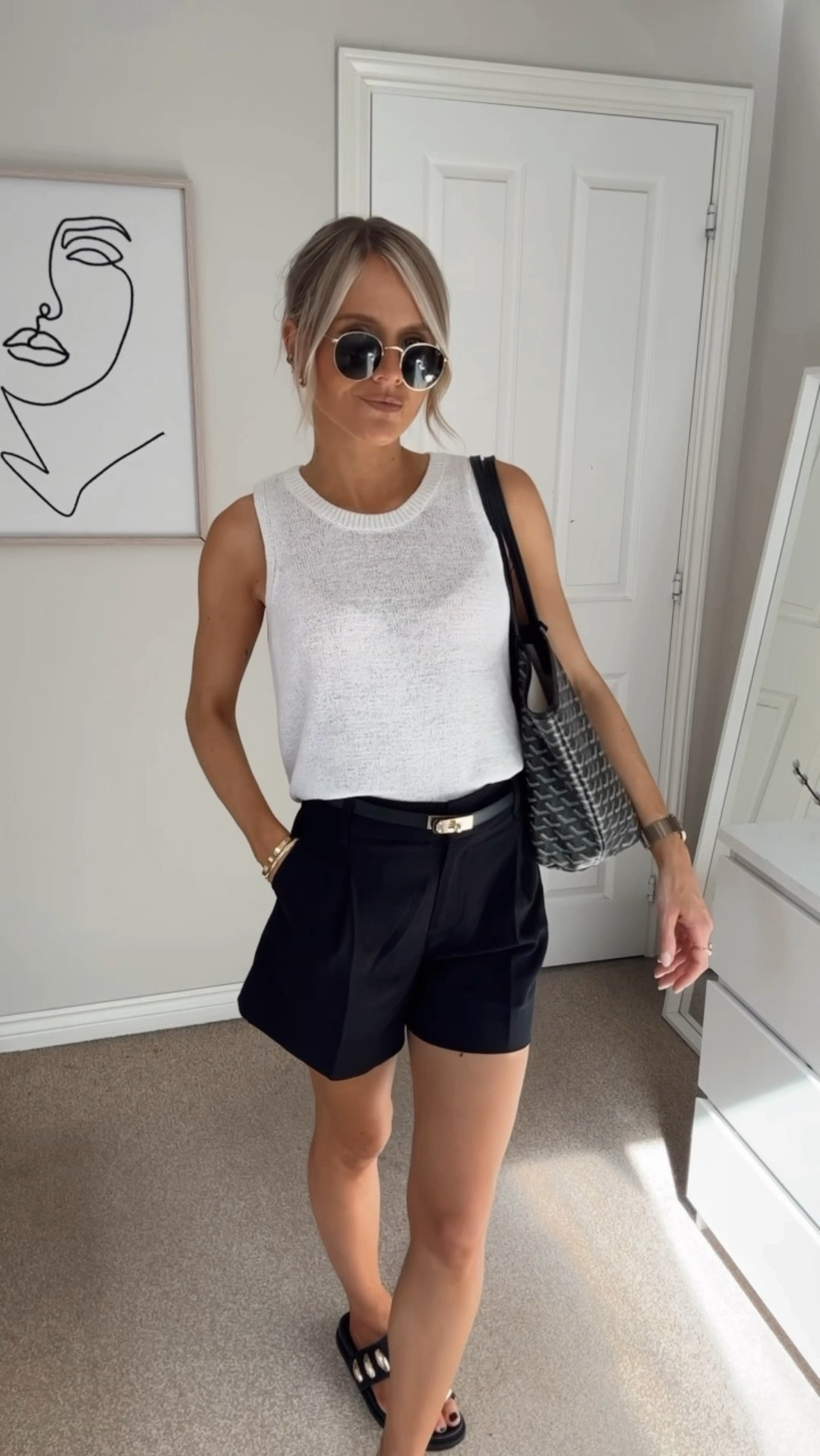 Monday ootd 🖤 these shorts are such a good fit, perfect length and a little bit tailored perfect for a casual or more dressy look 😍

#dailyoutfits #dailyoutfitinspo #summeroutfits #summeroutfitideas

Daily outfit inspiration , everyday outfit , tailored shorts , monochrome outfit , summer outfit ideas

#LTKuk #LTKsummer