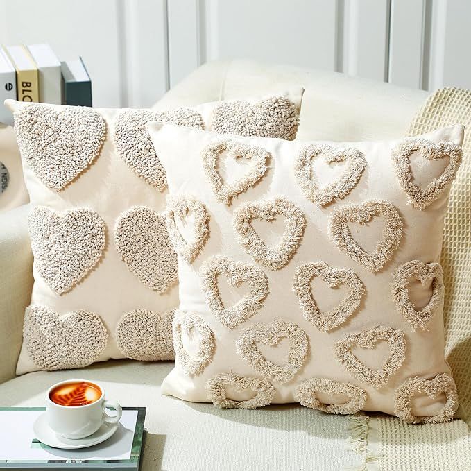 Beeveer 2 Pcs Valentine's Day Throw Pillow Covers with Hearts Decorative Accent Throw Pillow Cove... | Amazon (US)