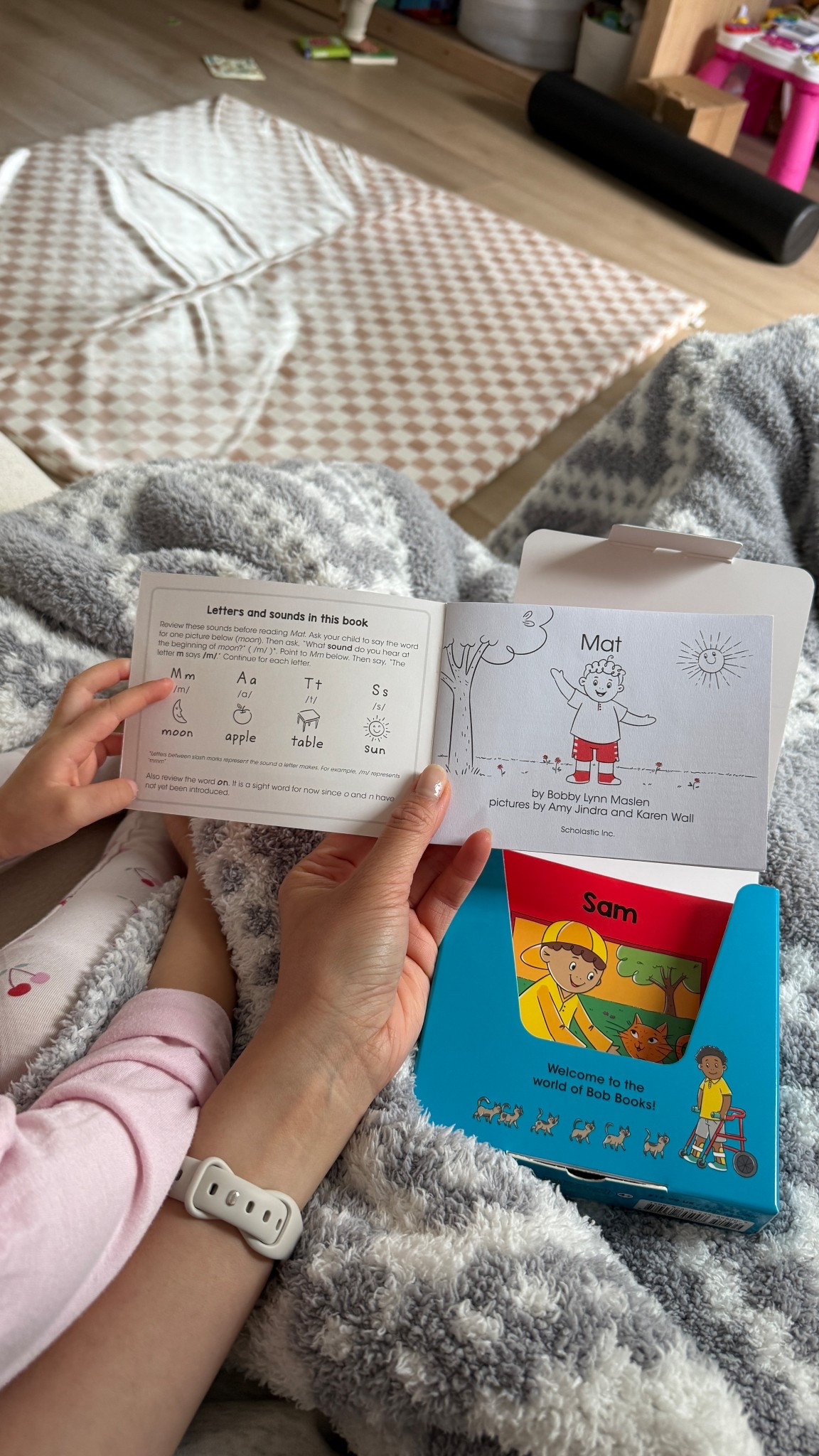 daily morning reading with my 3 year old! i’m trying to teach her how to read. i love our bob books! #toddlerbooks #toddlerfinds #toddlermom #books #bobbooks 

#LTKmomlife #LTKKids #LTKHome