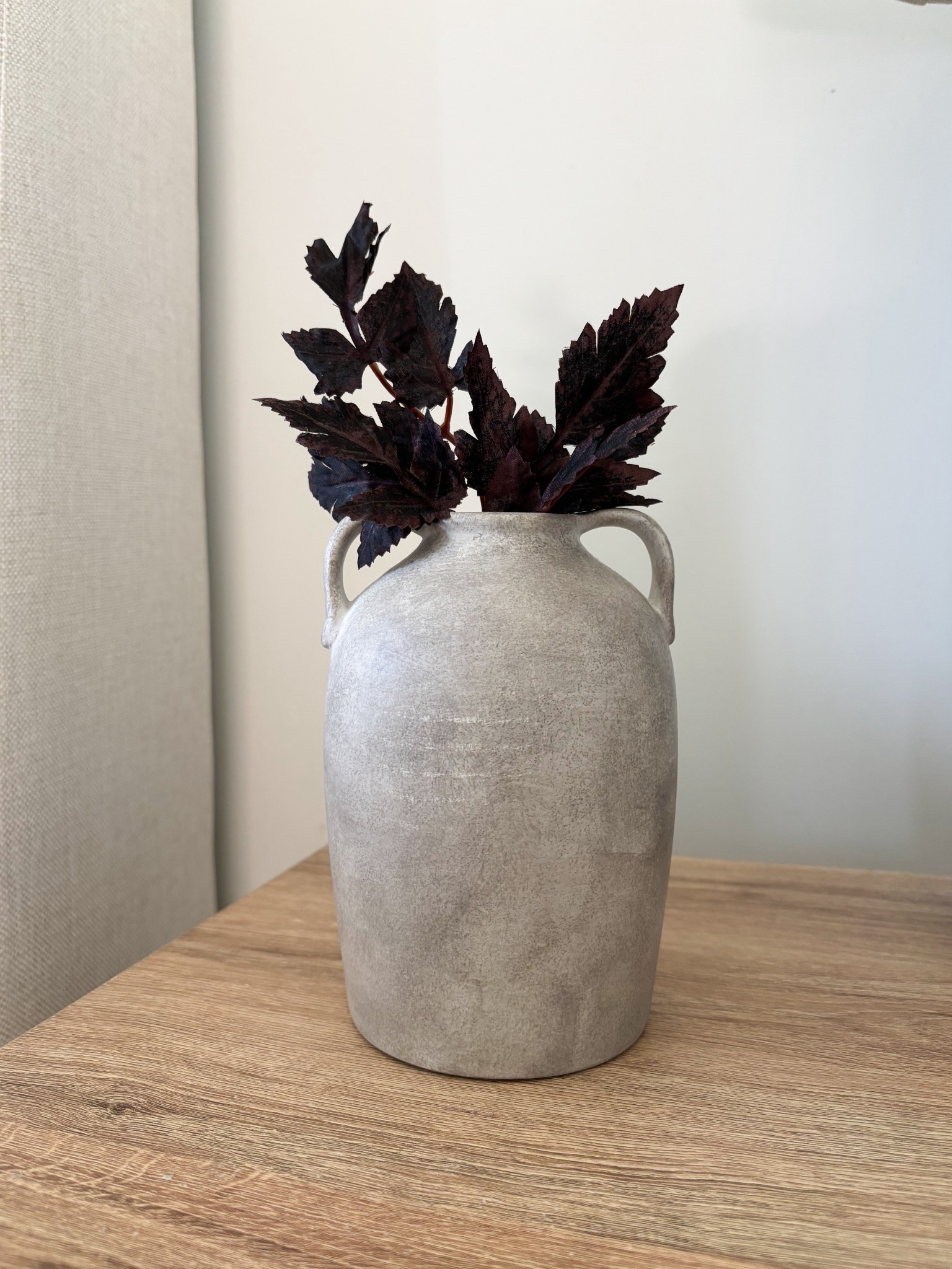 H O M E / I always borrow a couple of leaves off my stems to put in smaller vases 

Bedroom | Nightstand | Fall | Plum | Oriental Cherry | Amazon Canada | Faux Florals

#LTKcasa #LTKcanada #LTKstyletip