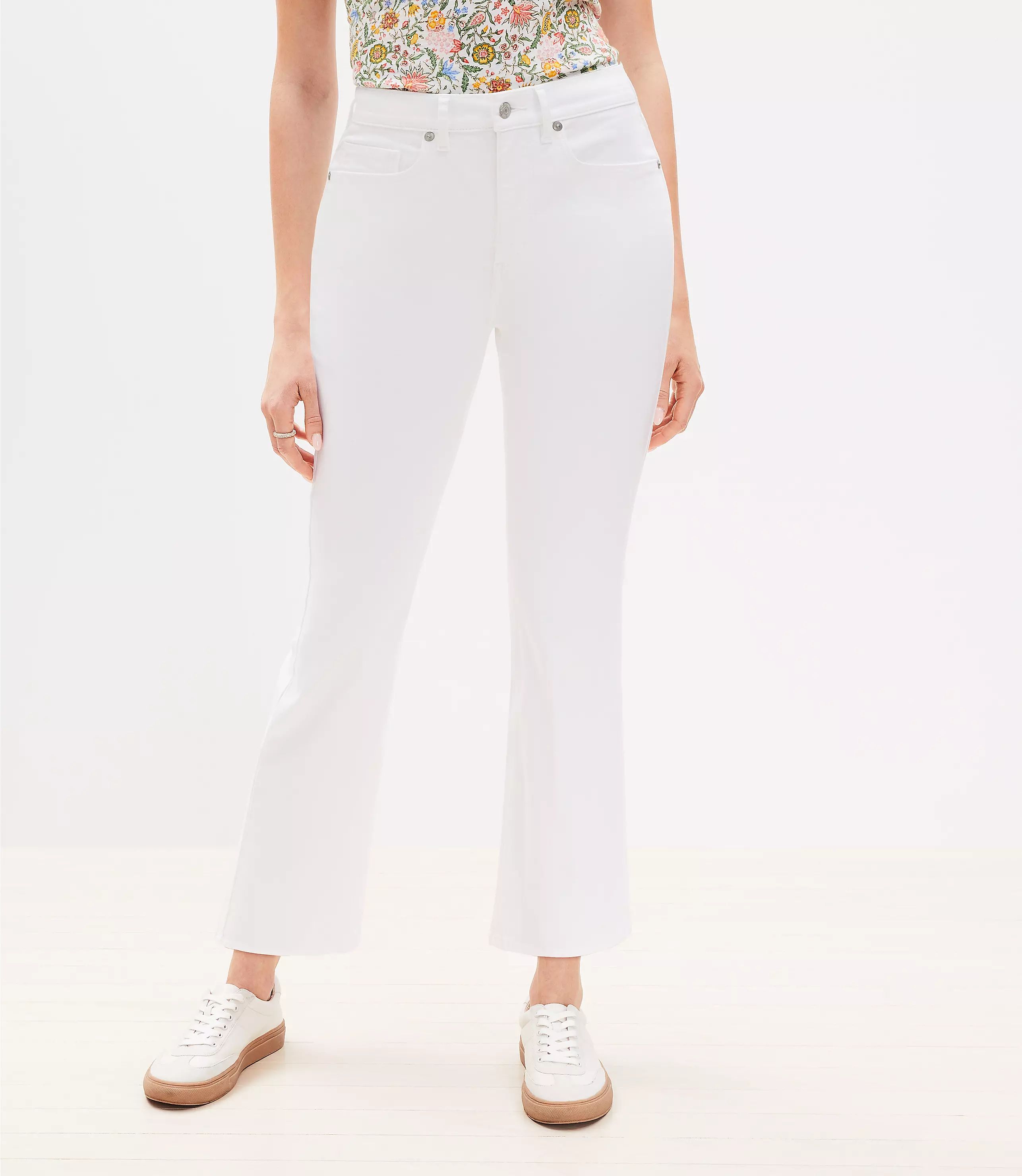 Curvy High Rise Kick Crop Jeans in White | LOFT