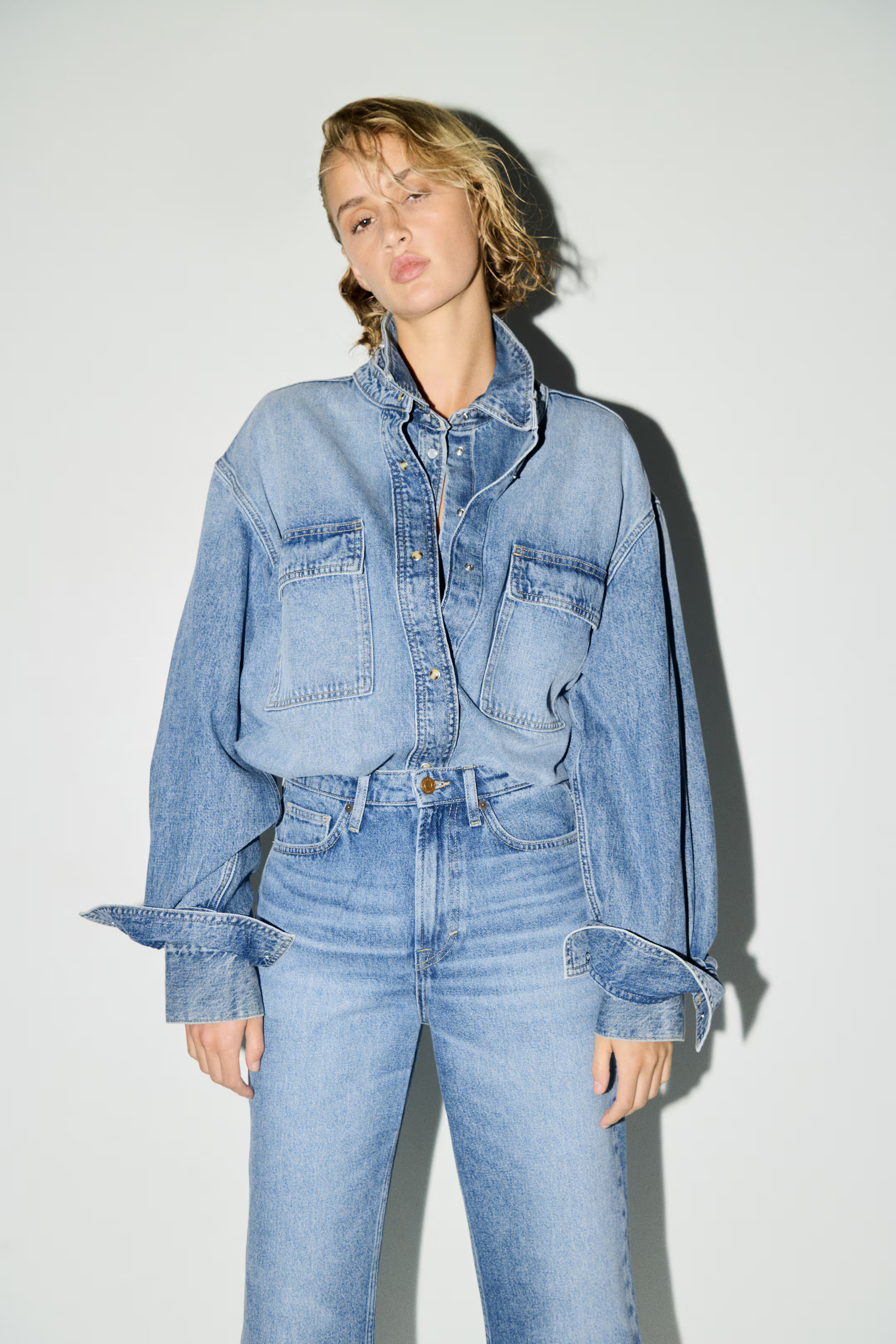 Straight High Jeans | H&M (UK, MY, IN, SG, PH, TW, HK)