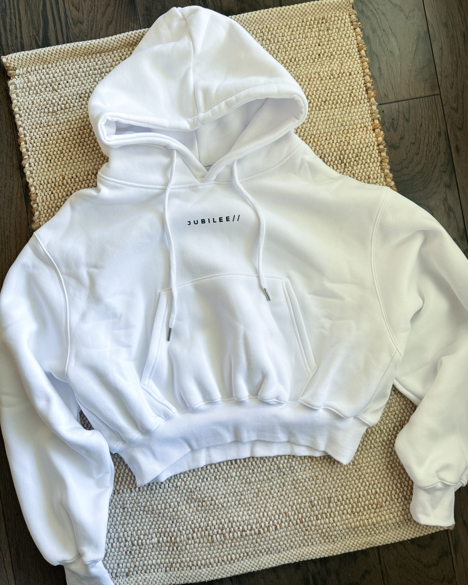 Stocking up on my favorite cozy hoodies for fall—these from JUBILEE// are some of my favorite to throw on 

Neutral Sweatshirt - Jubilee Sweatshirt - Shop Small - Woman Owned - Sweatshirt - Fall Fashion - Women’s Sweatshirt - Hoodie 

#LTKStyleTip #LTKFitness #LTKActive