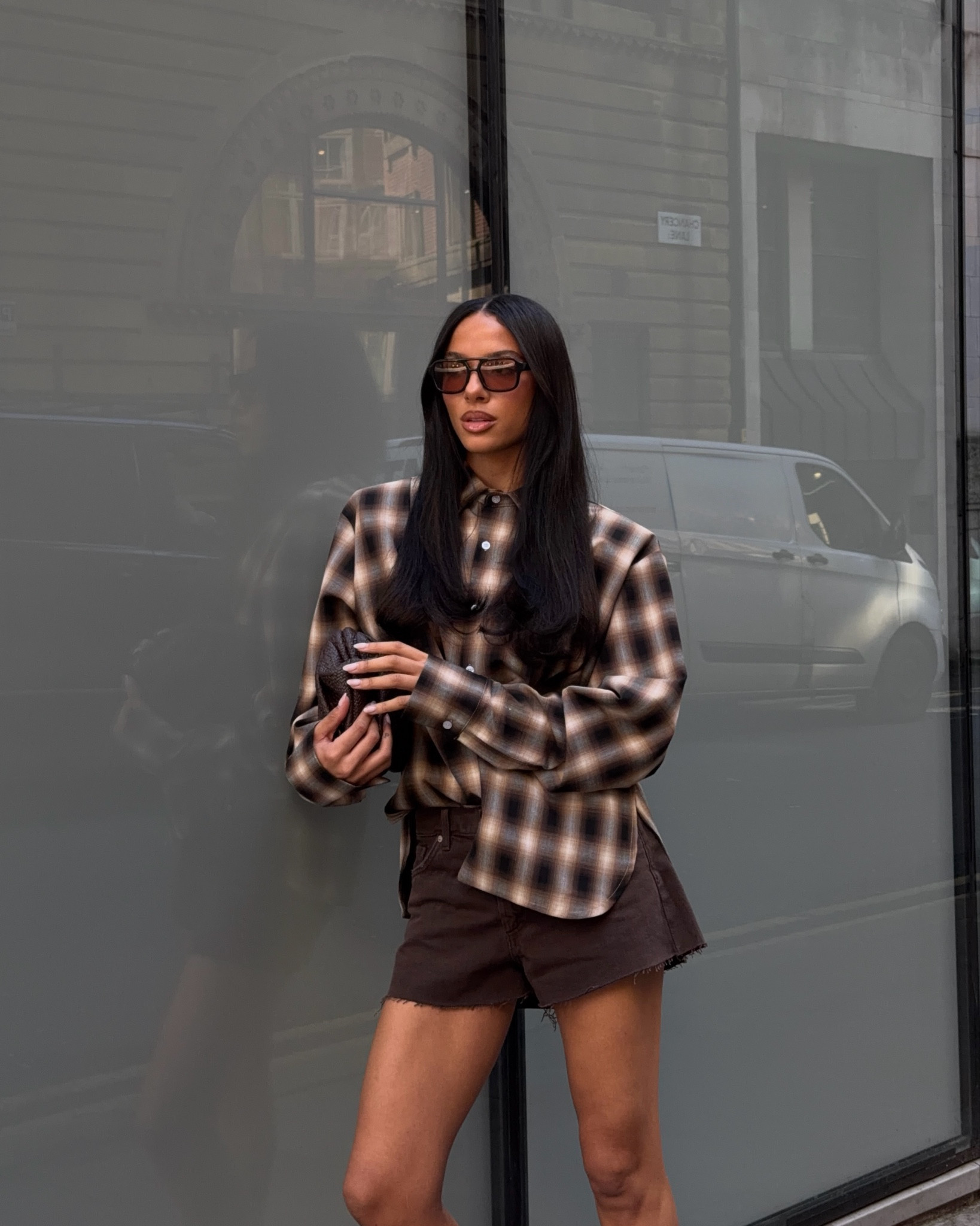 🏷️ checked brown shirt, checked shirt, brown shorts, brown denim shorts, zara, zara new in, suede thong heel, nude suede heel, vehla sunglasses, brown woven bag, brown mini bag 

#LTKspring #LTKeurope #LTKuk