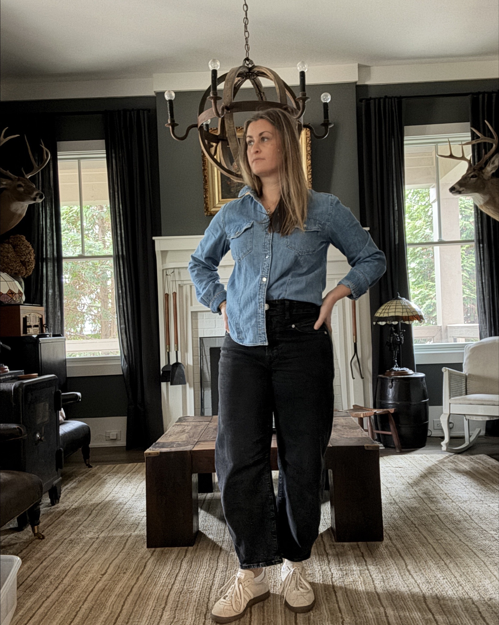 ootd capsule wardrobe / perfect for antique sourcing 🖤

#LTKdayinmylife #LTKOver40 #LTKootd