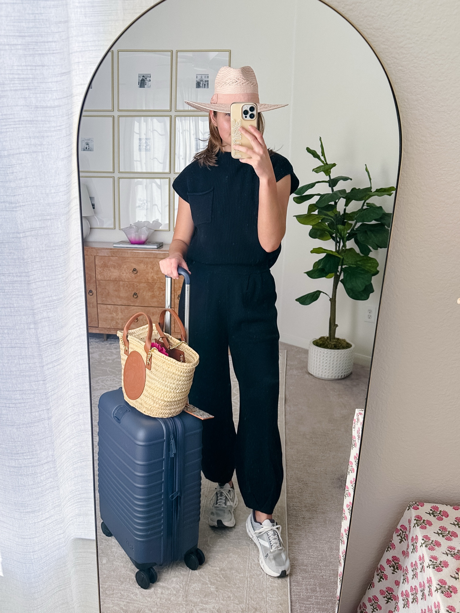 Travel fit today! Wearing a S in set!

#LTKStyleTip #LTKSeasonal #LTKTravel