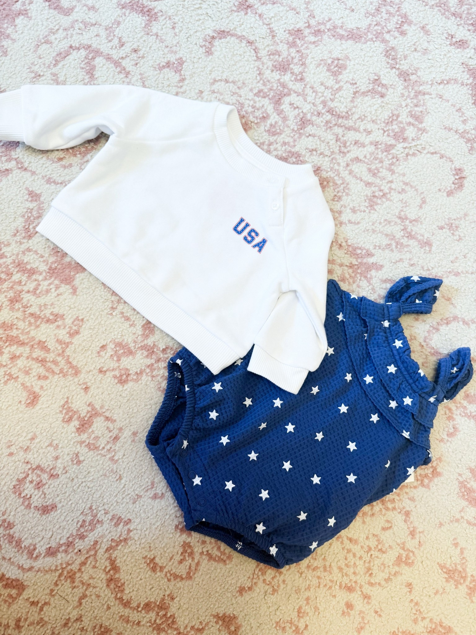 Baby Fourth of July outfit !


#LTKBaby #LTKKids