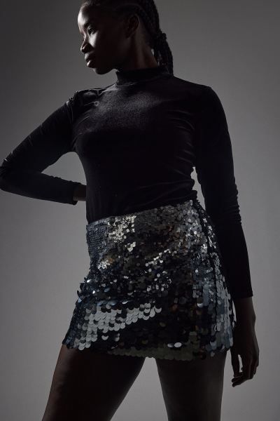 Sequined Mini Skirt - Black/silver-colored - Ladies | H&M US | H&M (US + CA)