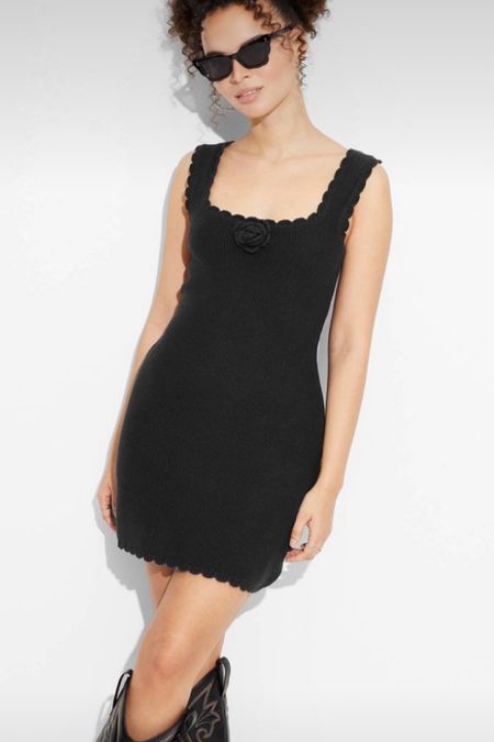 Target rosette dress 

#LTKfindsunder50 #LTKstyletip