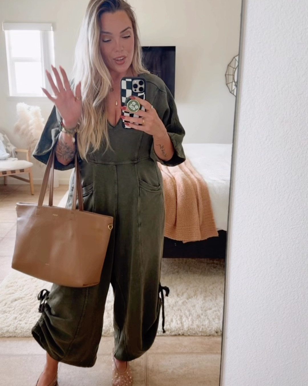 You’ll wear every piece of this outfit over and over! 

#LTKFindsUnder50 #LTKFindsUnder100 #LTKSeasonal