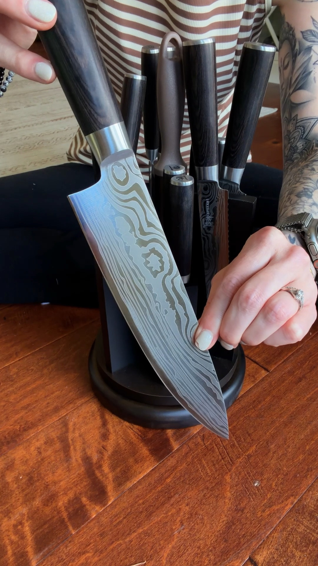 What a kitchen knife set!! #knifeset #kitchenknifeset #kitchenknives #knives #syokami

#LTKSaleAlert #LTKHome #LTKfoodie