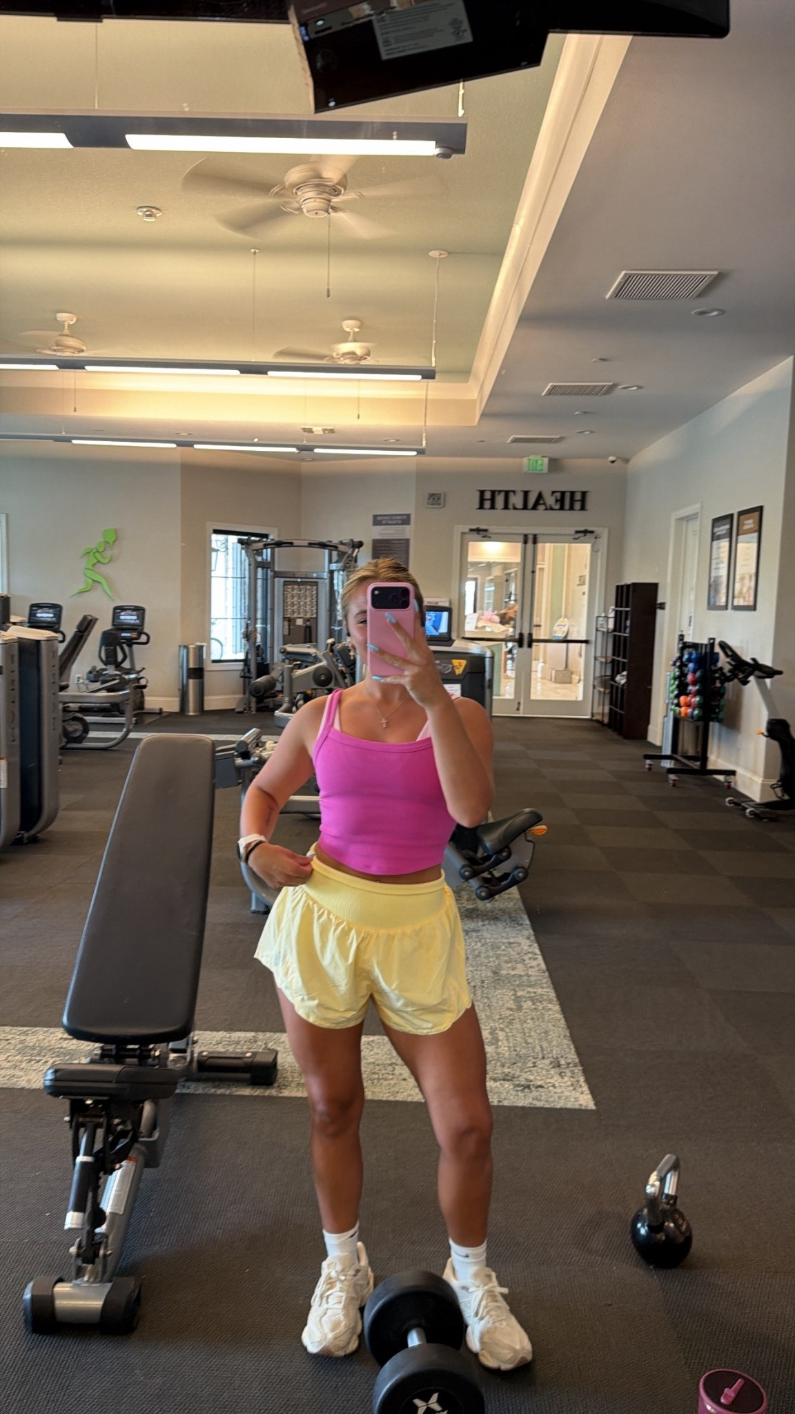 Leg dayyy ootd

#LTKActive #LTKootd #LTKfitnessgoals