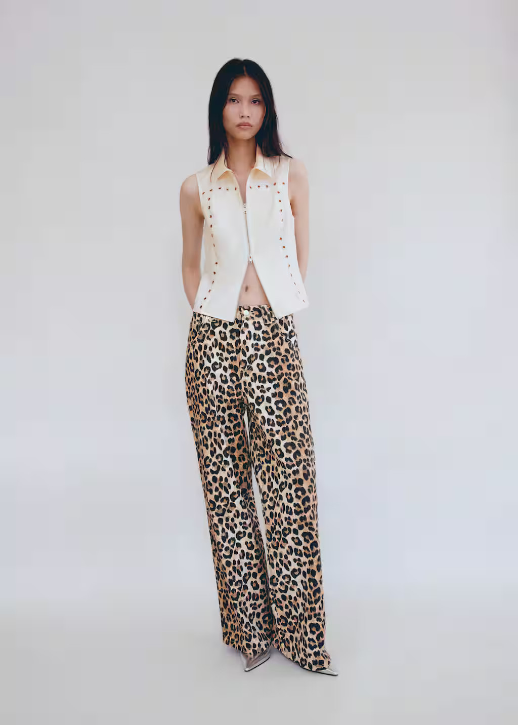 Studded top with zip off white - Women - M - MANGO | Mango (US/MX/AU)