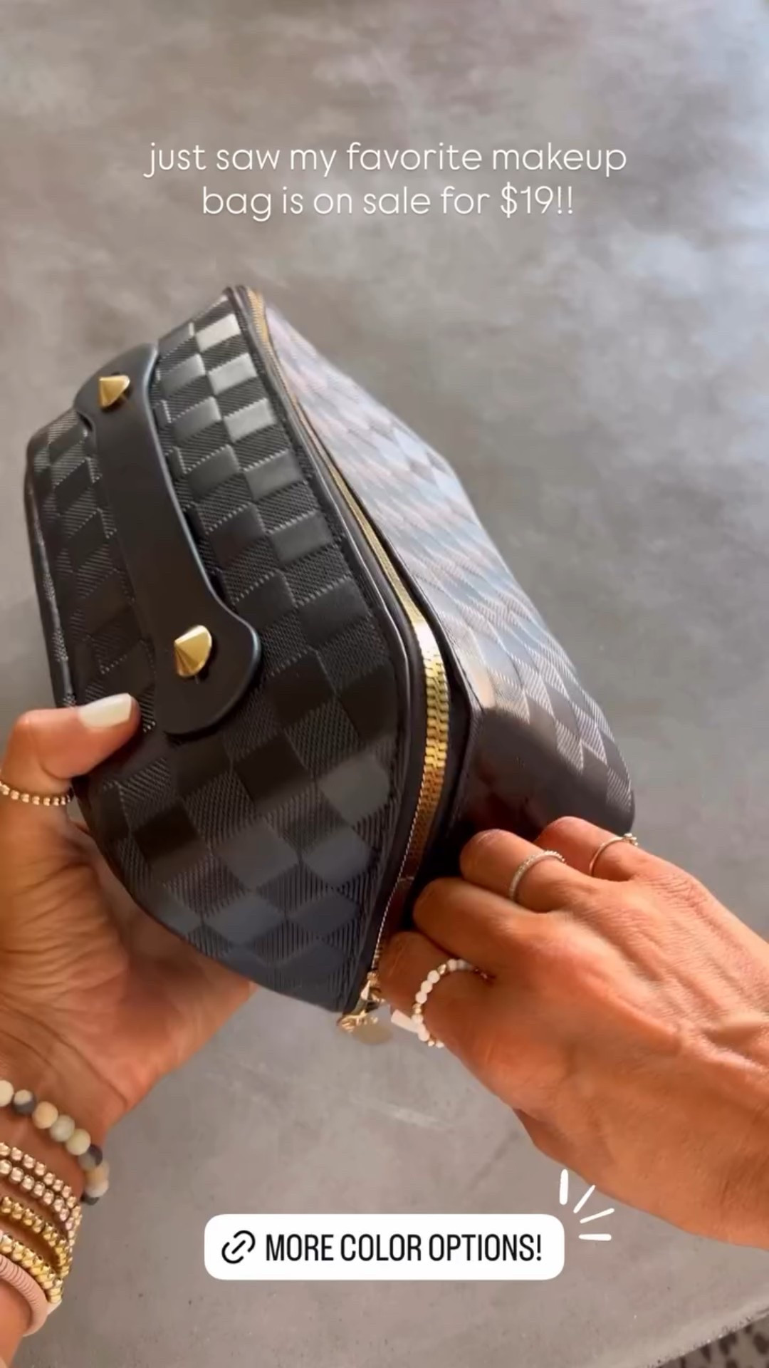 just saw my favorite makeup bag is on sale for $19!!

Makeup bag, womens makeup bag, trendy makeup bag 

#LTKItBag #LTKBeauty