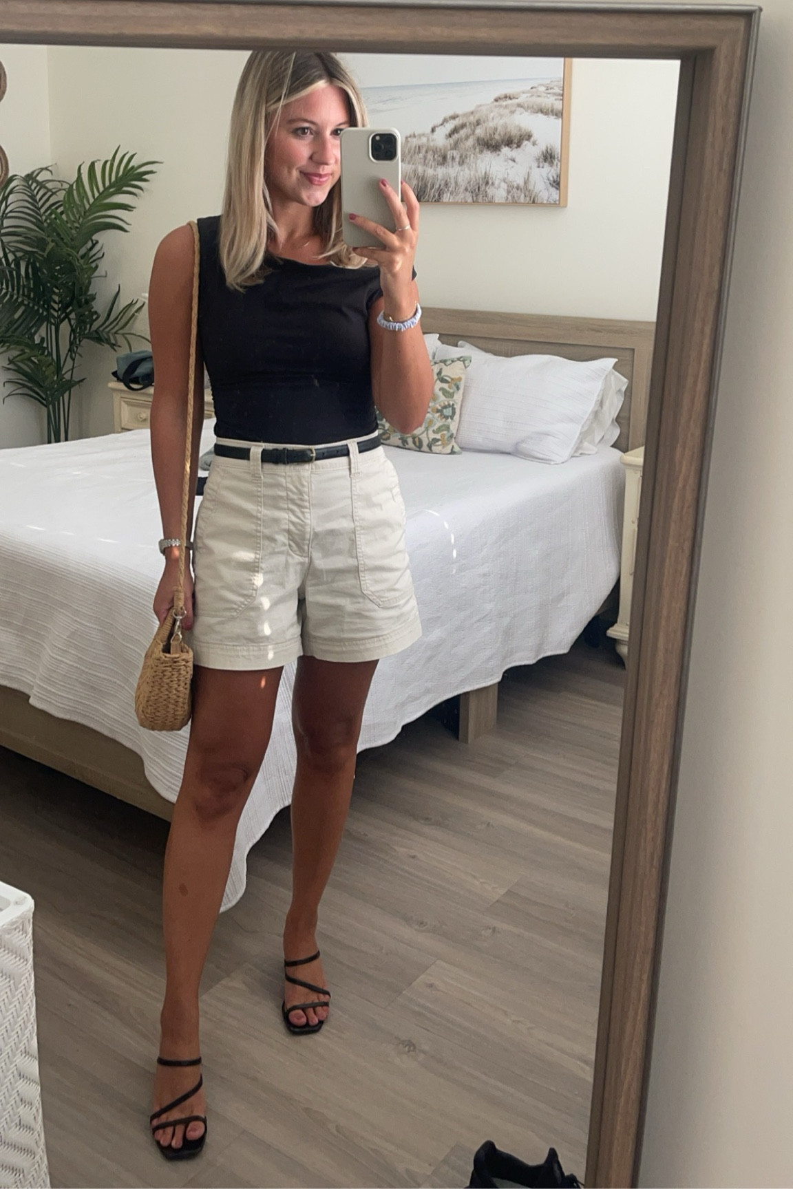 Top - S
Bottoms - S

#LTKTravel #LTKSeasonal #LTKSaleAlert