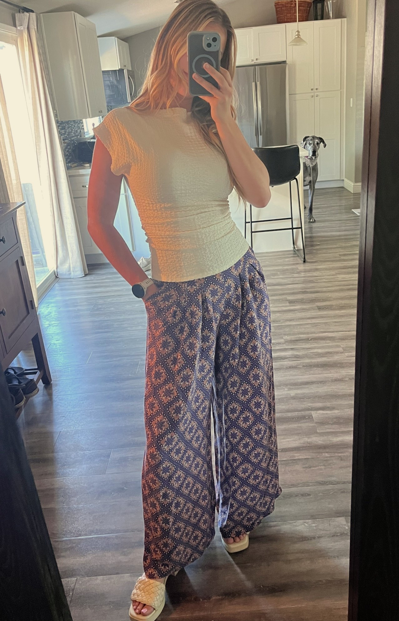 My favorite top for flowy pants! 

#LTKWorkwear #LTKgrwm #LTKootd