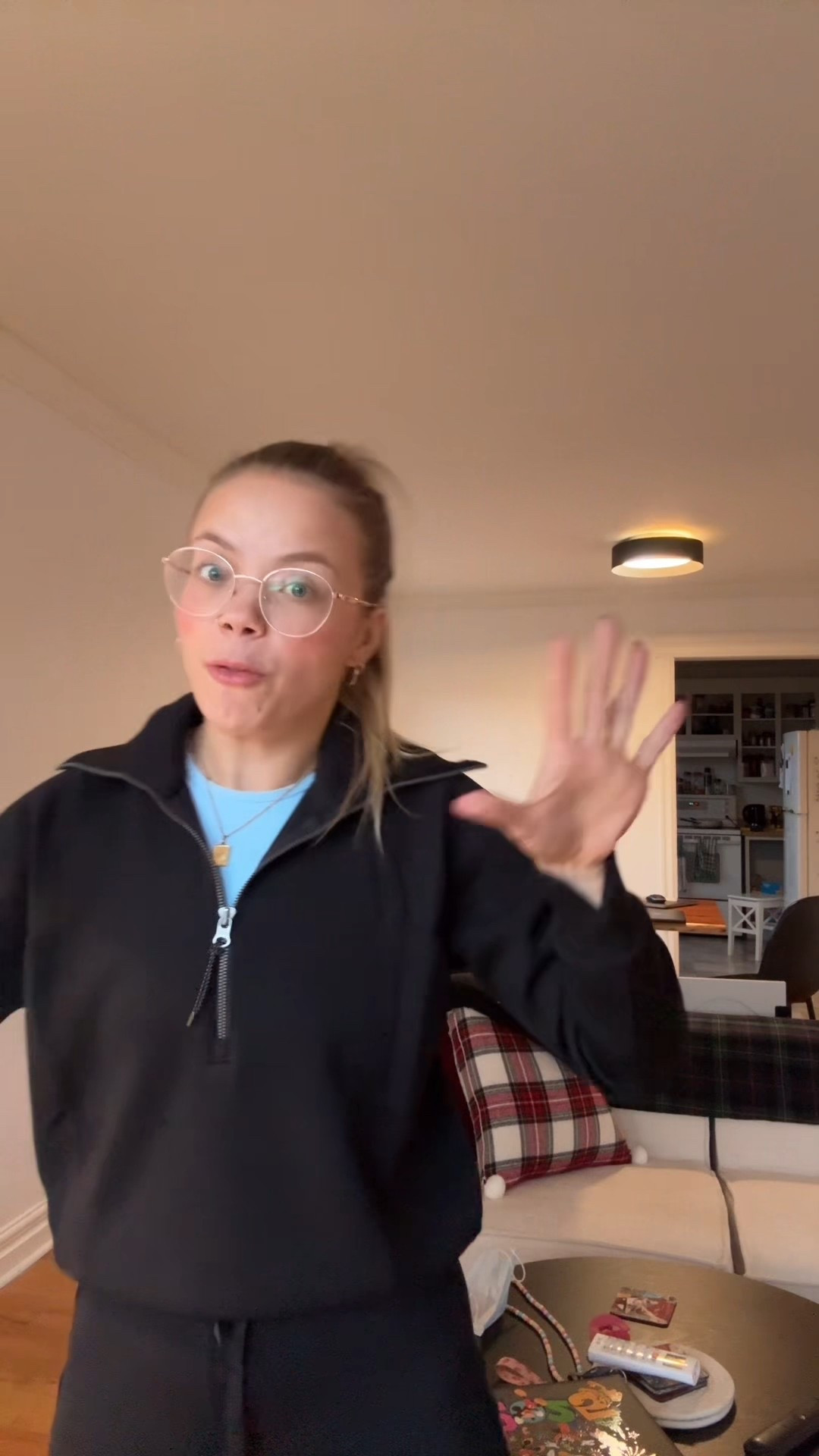 SPANX haul!! Sizing:

Air essentials top xs
Air essentials pants small
Barrel small petite 
Wide leg xs petite 

#LTKjeans #LTKcanada #LTKwinter