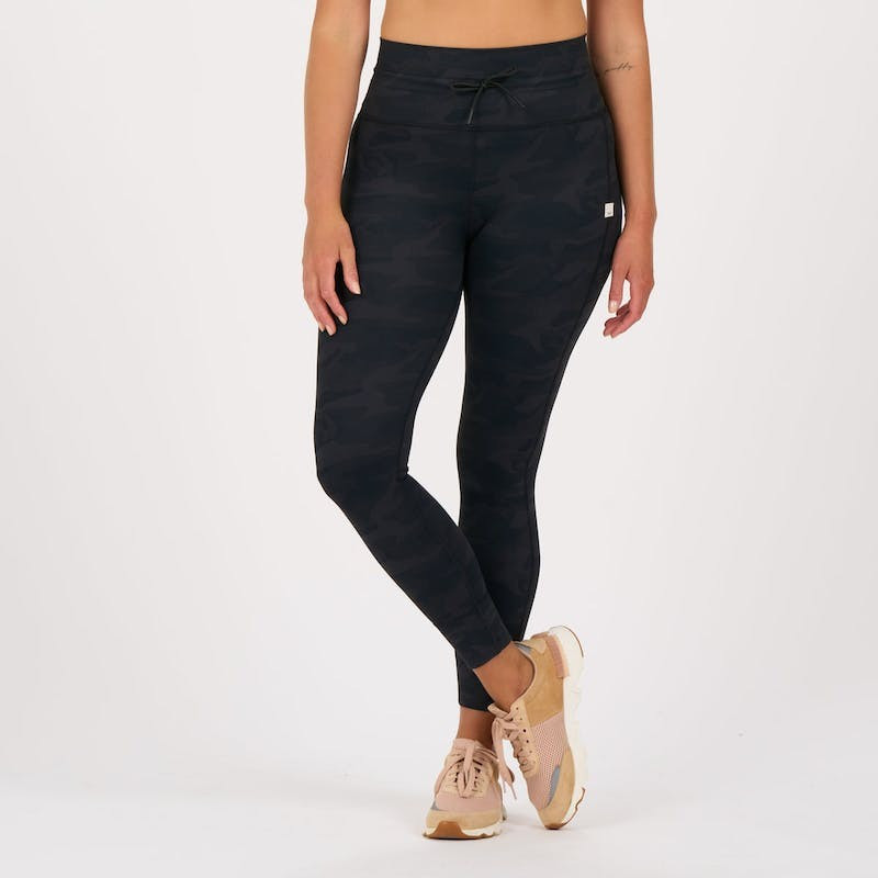 Daily Legging | Black | Vuori Clothing (US & Canada)