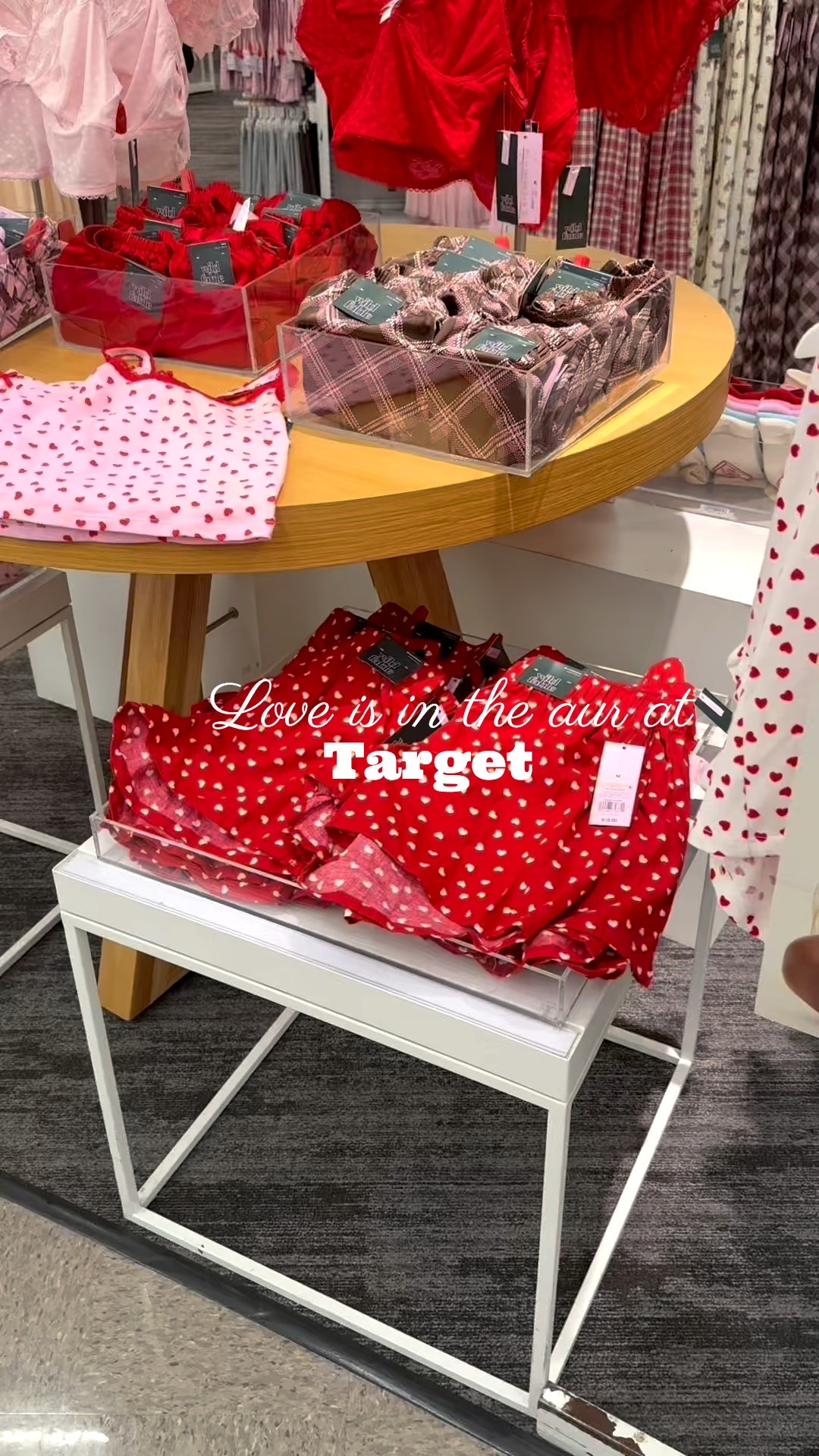 Love season ❤️💕💋
Love Targets pajama sets for Valentines. And every girls loves soft cozy sleep pants and fuzzy socks! 
Gift for her/Valentine’s Day/cute gift ideas/ plink and red

#LTKBeauty #LTKValentine #LTKKids