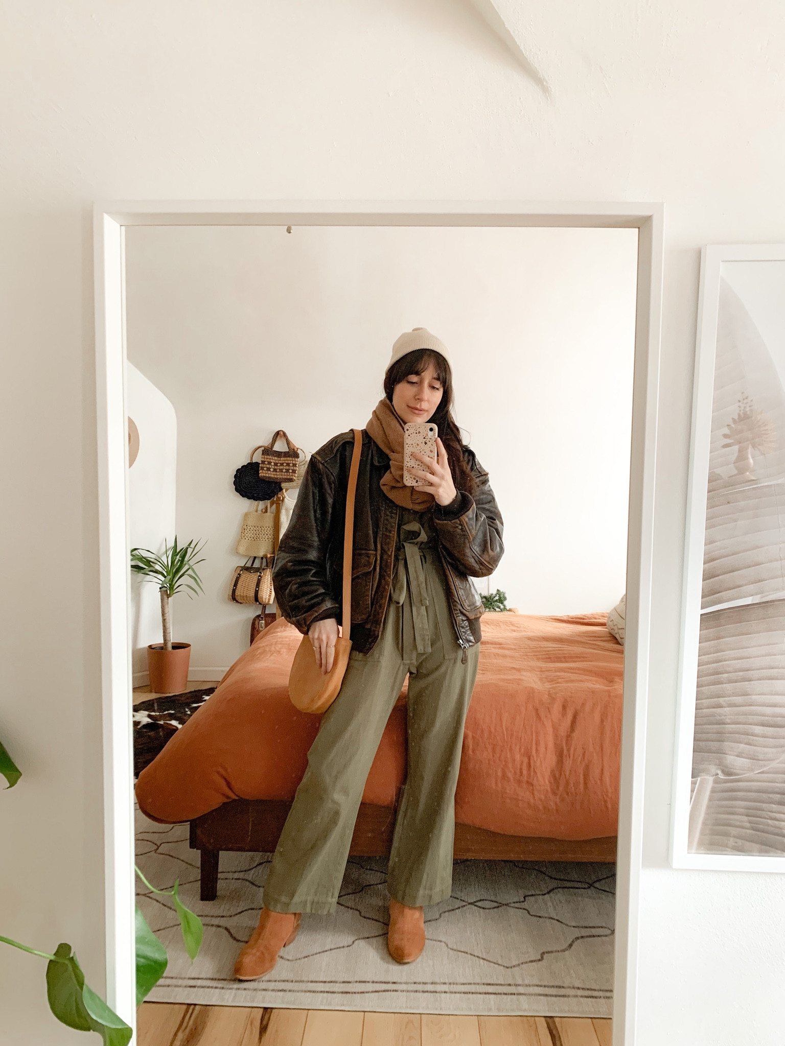 Linking this casual chic jumpsuit look, perfect for Christmas! 🤎🎄

#LTKHoliday #LTKstyletip #LTKSeasonal