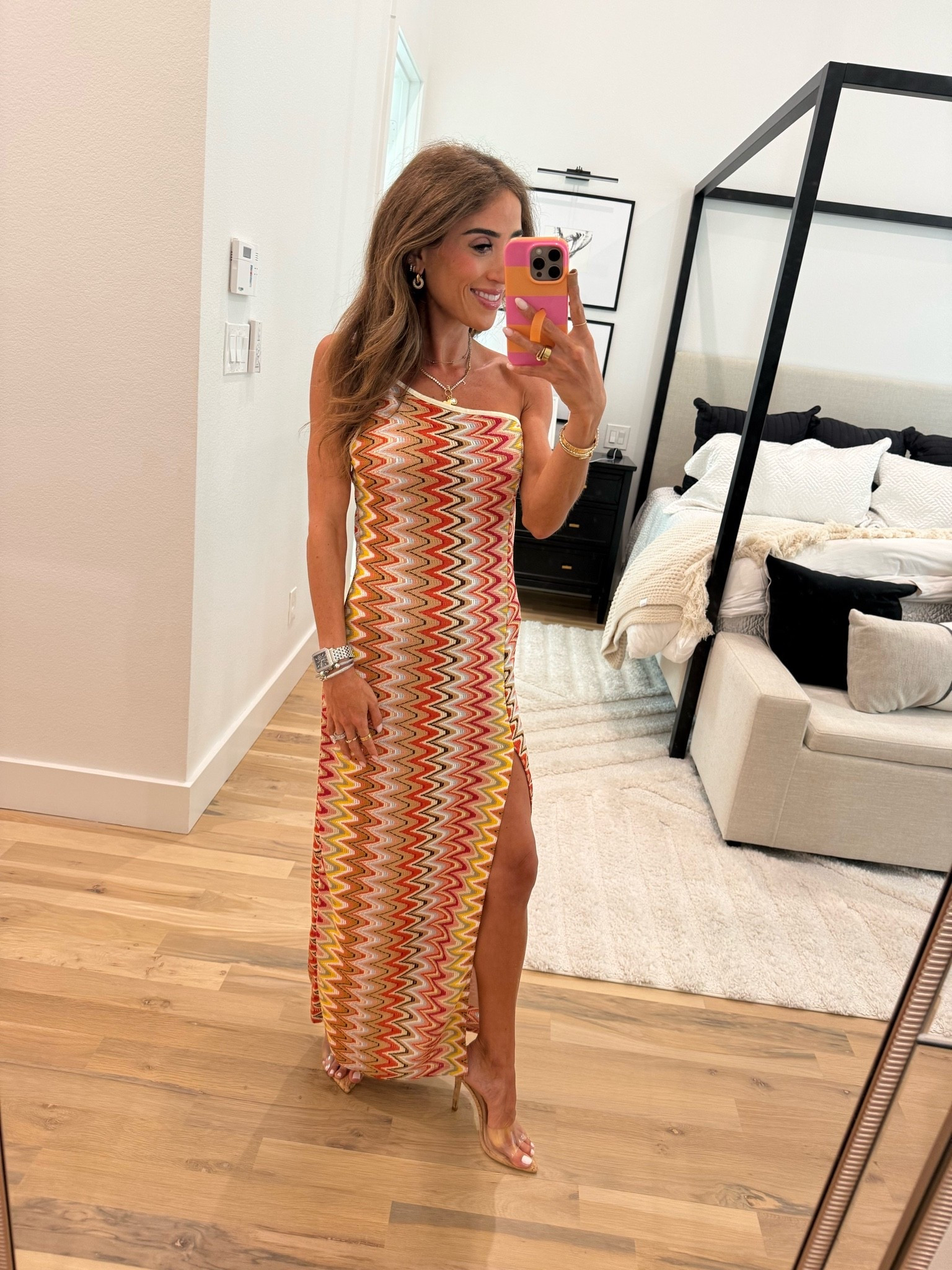 This dress looks like missoni but is sooo affordable won’t believe it! Wearing size xs 
Code Belbel15 works for a code

#LTKPetite #LTKSaleAlert #LTKootd